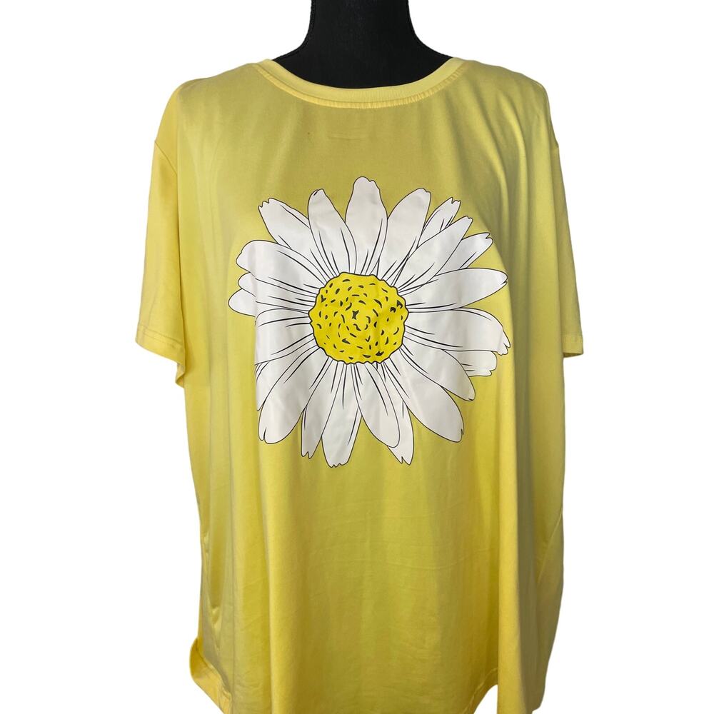 Women's Tshirt Yellow with White Daisy Short Sleeve Size 4XL